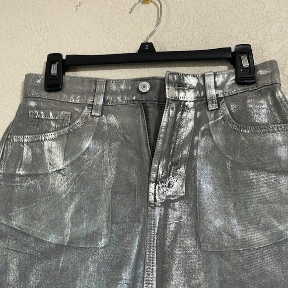 (NEW )Silver Metallic Skirt - Picture 3 of 10